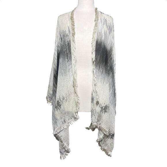 Alexis Accessories - ALEXIS Women’s Boho Fringed Geo Print Crinkle Wrap Shawl One Size